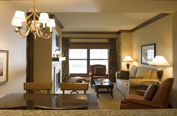 Osthoff Resort Elkhart Lake Exterior photo